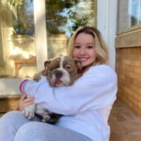 Sitter Profile Image: Ellie M.