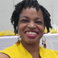 Sitter Profile Image: Dionna D.