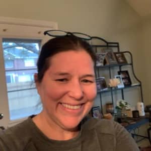 Sitter Profile Image: Catherine L.