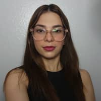 Sitter Profile Image: Mariana T.