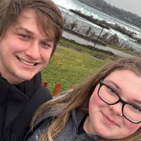 Sitter Profile Image: Kaylie & Jonathan B.