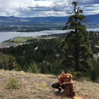 Sitter Profile Image: Serena S.