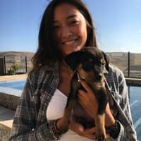 Sitter Profile Image: Serina S.