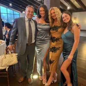 Sitter Profile Image: JoEllen P.