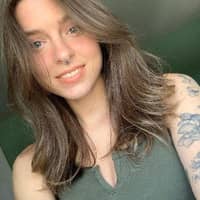 Sitter Profile Image: Samantha P.