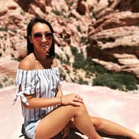 Sitter Profile Image: Emma W.