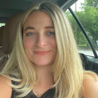 Sitter Profile Image: Lori J.