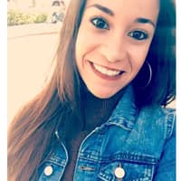 Sitter Profile Image: Leli C.