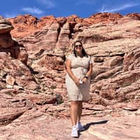 Sitter Profile Image: Bianca V.