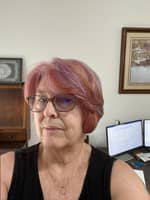 Sitter Profile Image: Brenda H.