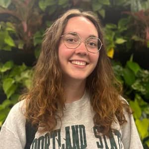 Sitter Profile Image: Cloey L.