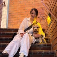 Sitter Profile Image: Chenxi W.