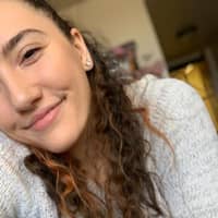 Sitter Profile Image: Mary P.