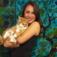 Sitter Profile Image: Lucia D.