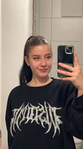 Sitter Profile Image: Mia h.