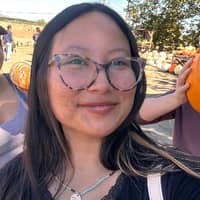 Sitter Profile Image: Litzy L.