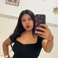 Sitter Profile Image: Noemí V.