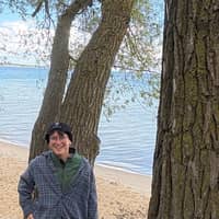 Sitter Profile Image: Mars J.