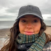 Sitter Profile Image: hattie e.