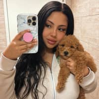 Sitter Profile Image: Jazmin H.