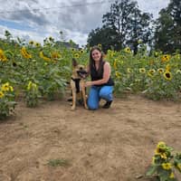 Sitter Profile Image: Paris S.