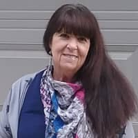 Sitter Profile Image: Petra P.