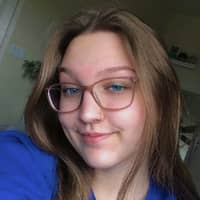 Sitter Profile Image: Hannah H.