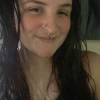 Sitter Profile Image: Emily W.