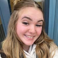 Sitter Profile Image: Hannah W.