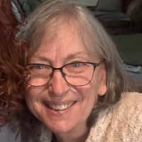 Sitter Profile Image: Julie C.