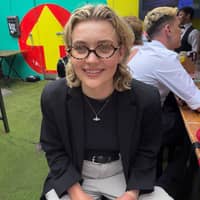 Sitter Profile Image: Anna-Louise F.