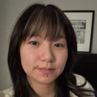 Sitter Profile Image: Yunni L.