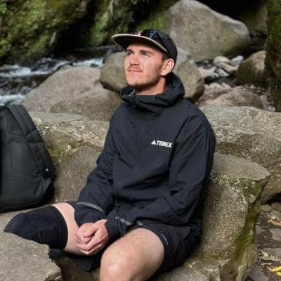 Sitter Profile Image: Huw R.