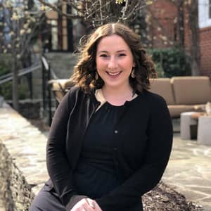 Sitter Profile Image: Alyssa H.