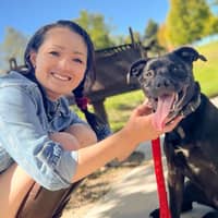 Sitter Profile Image: Miki S.