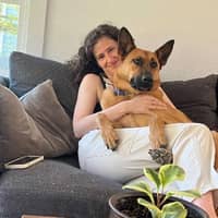 Sitter Profile Image: Caroline H.