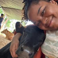 Sitter Profile Image: Tayelor T.