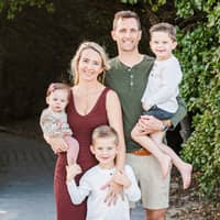 Sitter Profile Image: Kari K.