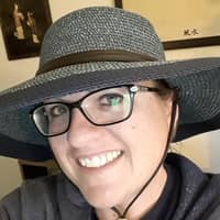 Sitter Profile Image: Juliet L.