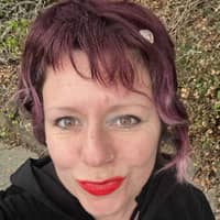 Sitter Profile Image: Misty H.