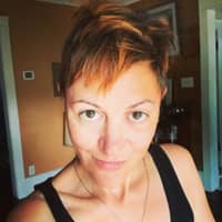 Sitter Profile Image: Shannon C.