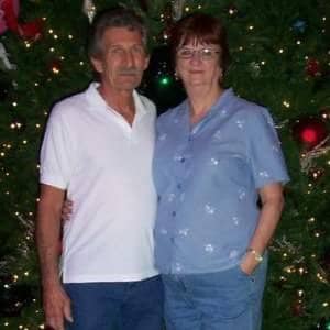 Sitter Profile Image: Linda C.