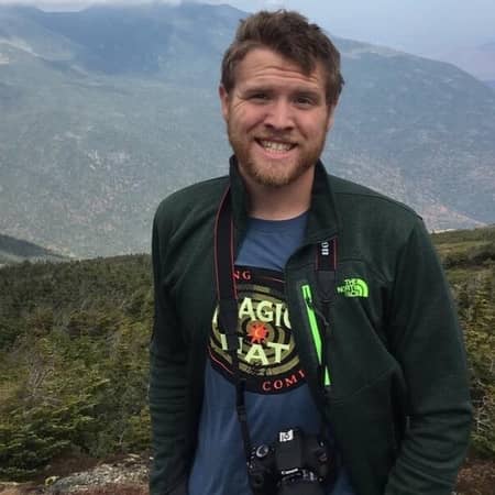 Sitter Profile Image: Aaron H.