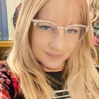 Sitter Profile Image: Shanie J.