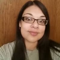 Sitter Profile Image: Lindsey A.