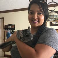 Sitter Profile Image: Leslie C.