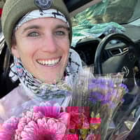 Sitter Profile Image: Mámoo T.