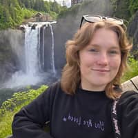 Sitter Profile Image: Amelia B.