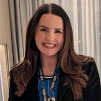 Sitterprofilbild: Leah H.