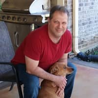 Sitter Profile Image: Chuck L.